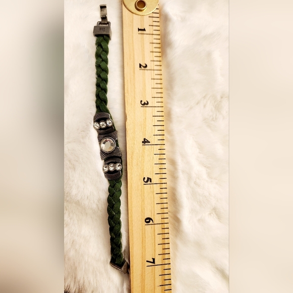 Lia Sophia "Confidant" Green colour faux leather with cut crystal bracelet - Picture 5 of 8